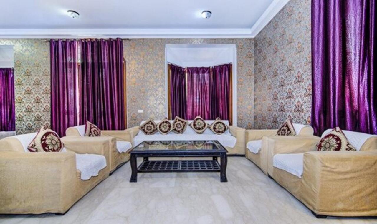 Fabexpress Ashray Hotel โนอิดา ภายนอก รูปภาพ