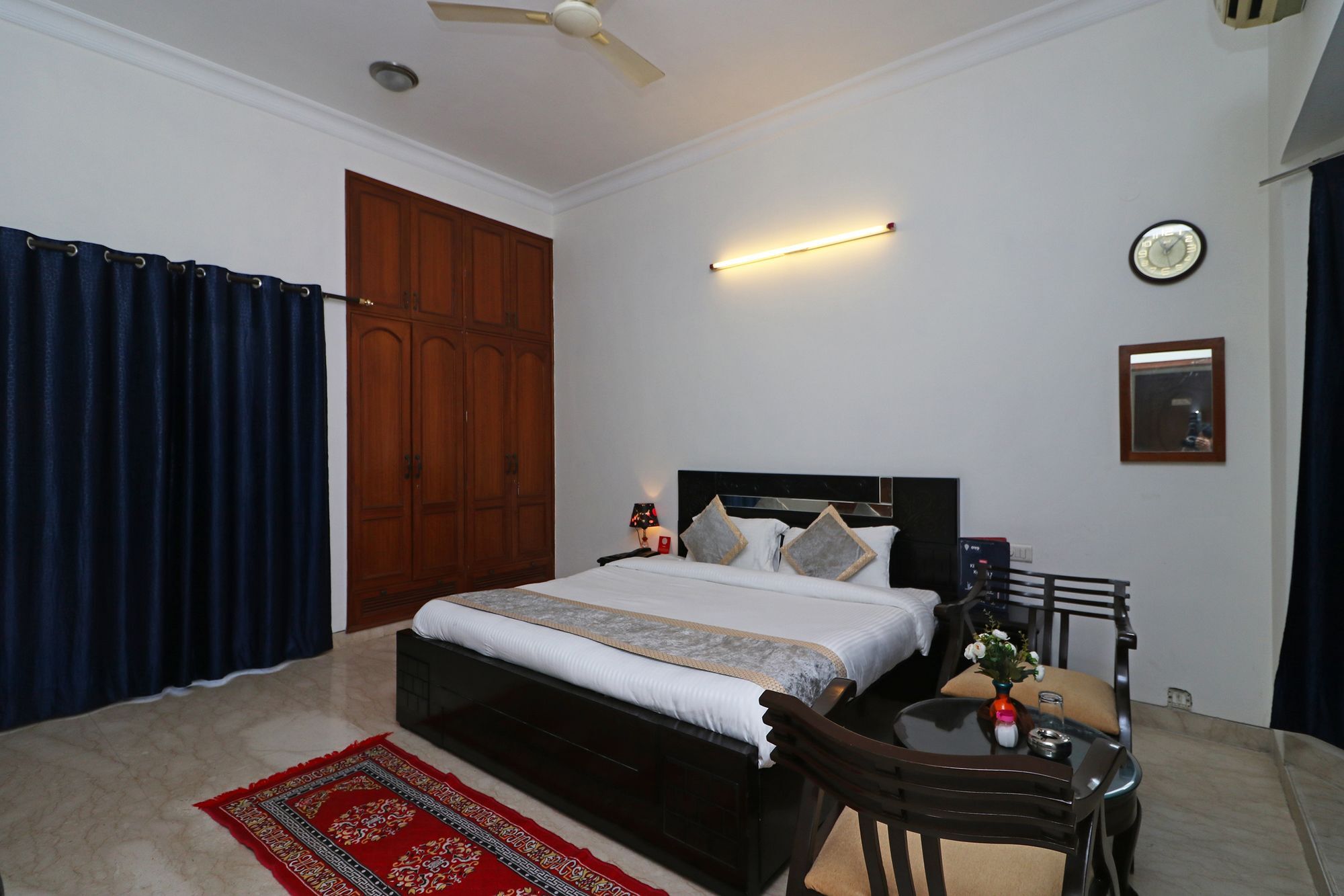 Fabexpress Ashray Hotel โนอิดา ภายนอก รูปภาพ