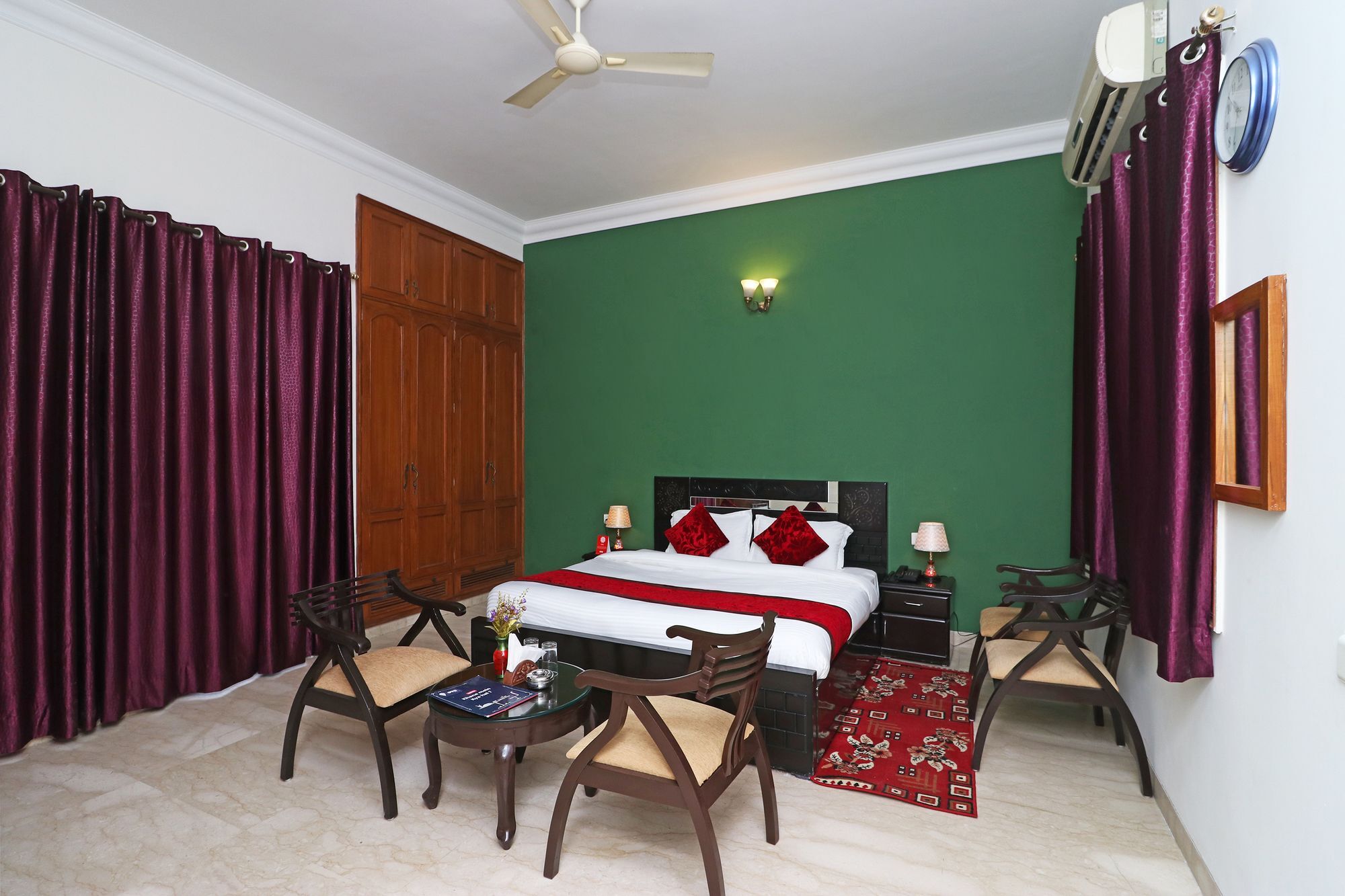 Fabexpress Ashray Hotel โนอิดา ภายนอก รูปภาพ