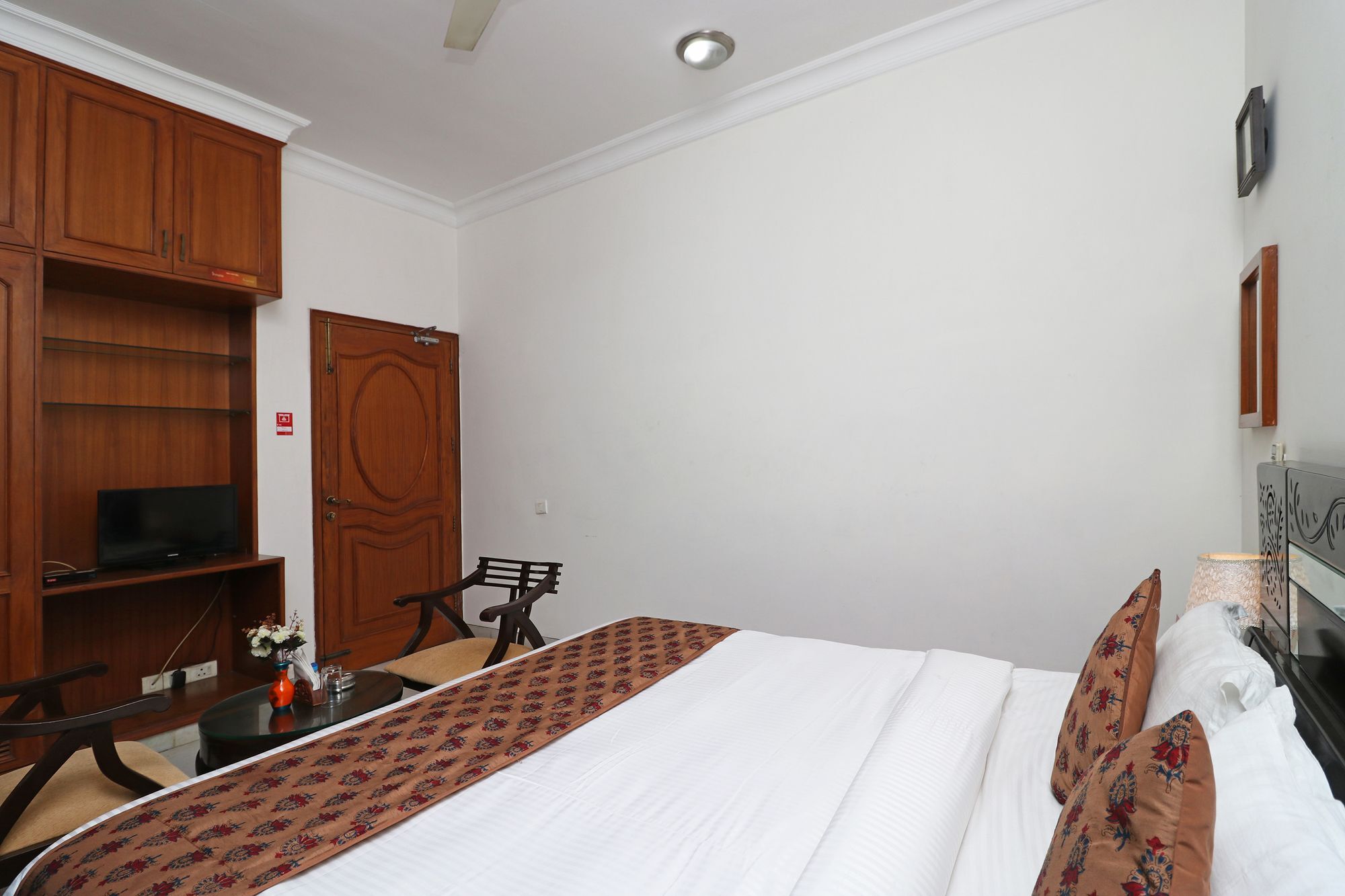 Fabexpress Ashray Hotel โนอิดา ภายนอก รูปภาพ